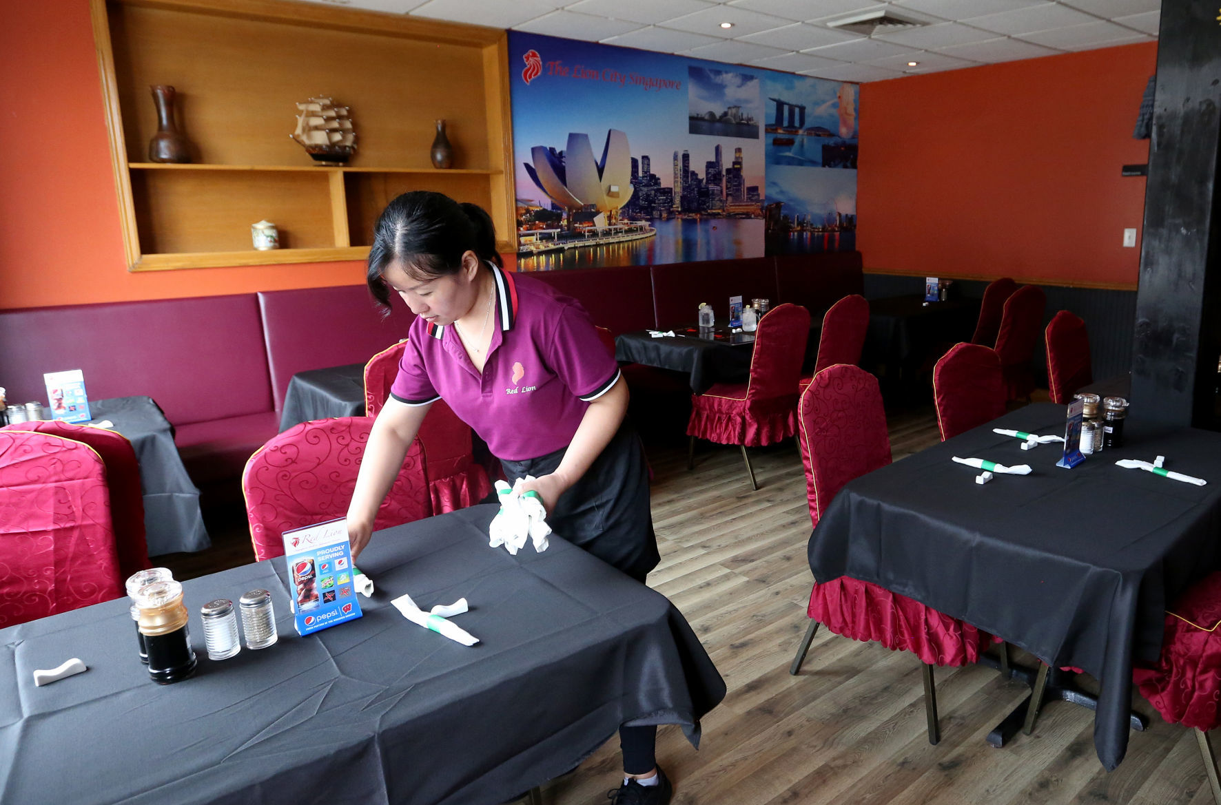 RED LION SINGAPORE GRILL